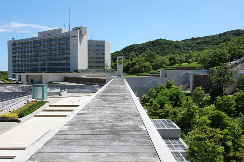 Awaji Yumebutai Oval to Chapel