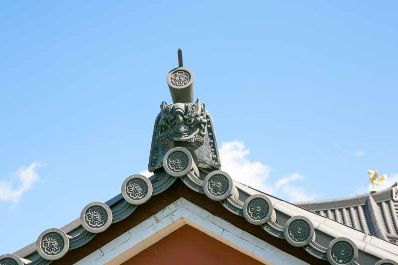 image of Byodo-in gable