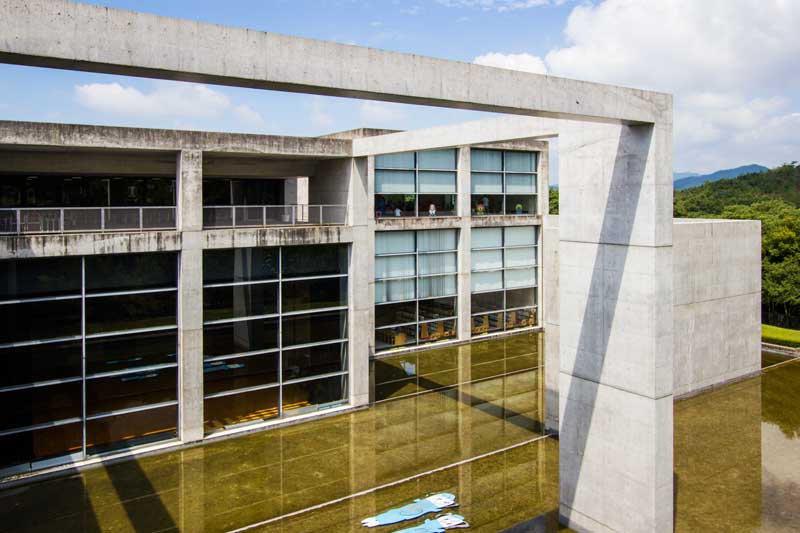 Hyogo Children's Museum North East side Exterior