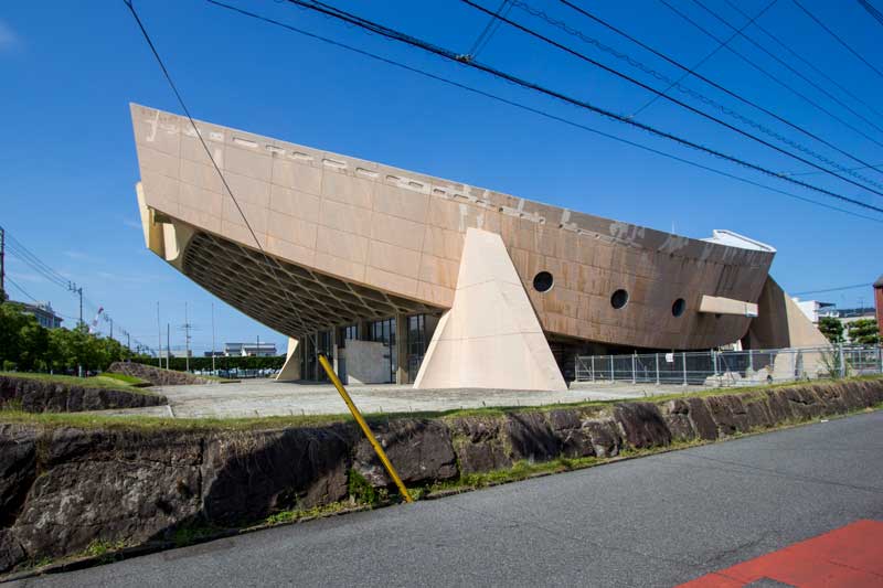 kagawa prefectural gymnasium exterior