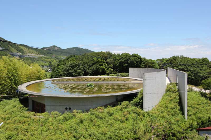 image of JR Hoshakuji Station Exterior West